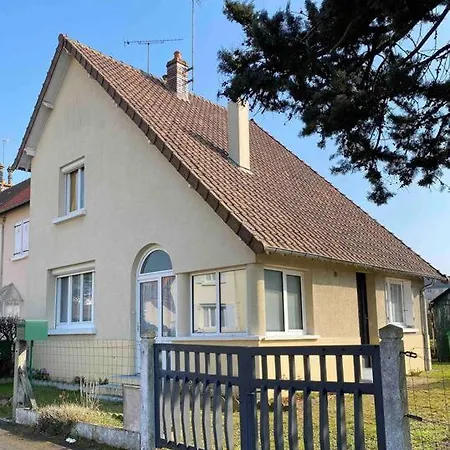 Maison A 1km Du Circuit Des 24h Du Mans Апартаменты