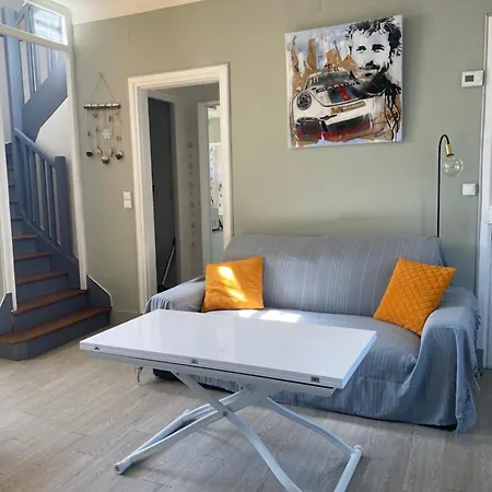 Maison A 1km Du Circuit Des 24h Du Mans Апартаменты Ле-Ман